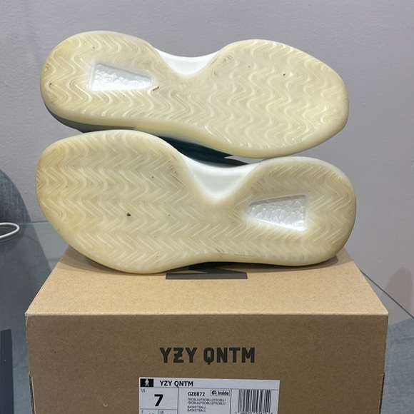 Yeezy Qntm frozen blue - Picture 5 of 6